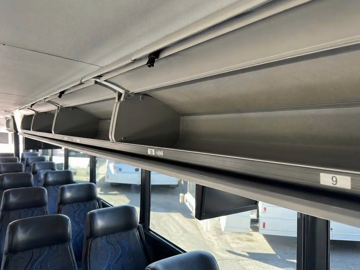 los altos 28 passenger minibus overhead storage