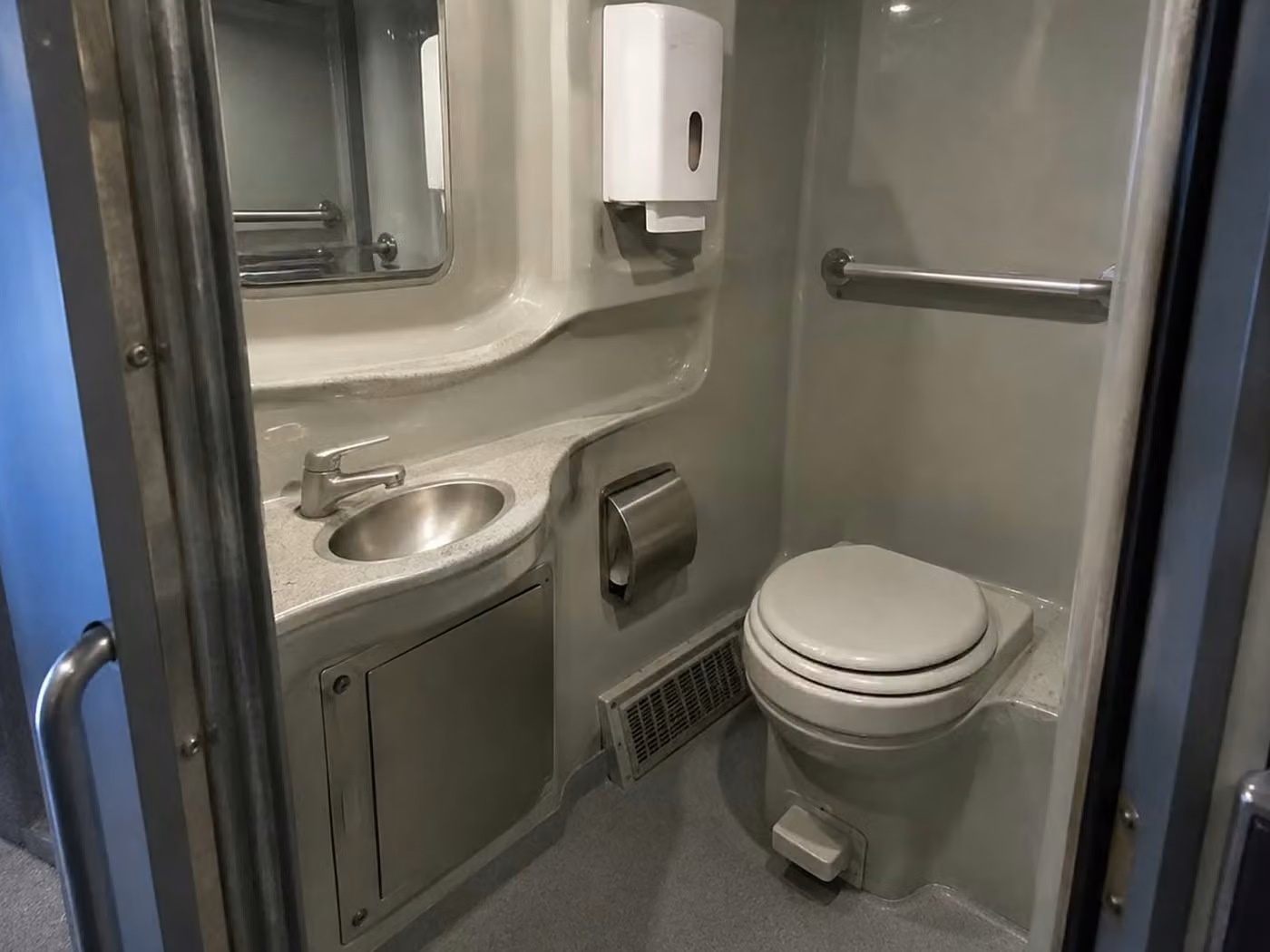 los altos 56 passenger charter bus onboard restroom
