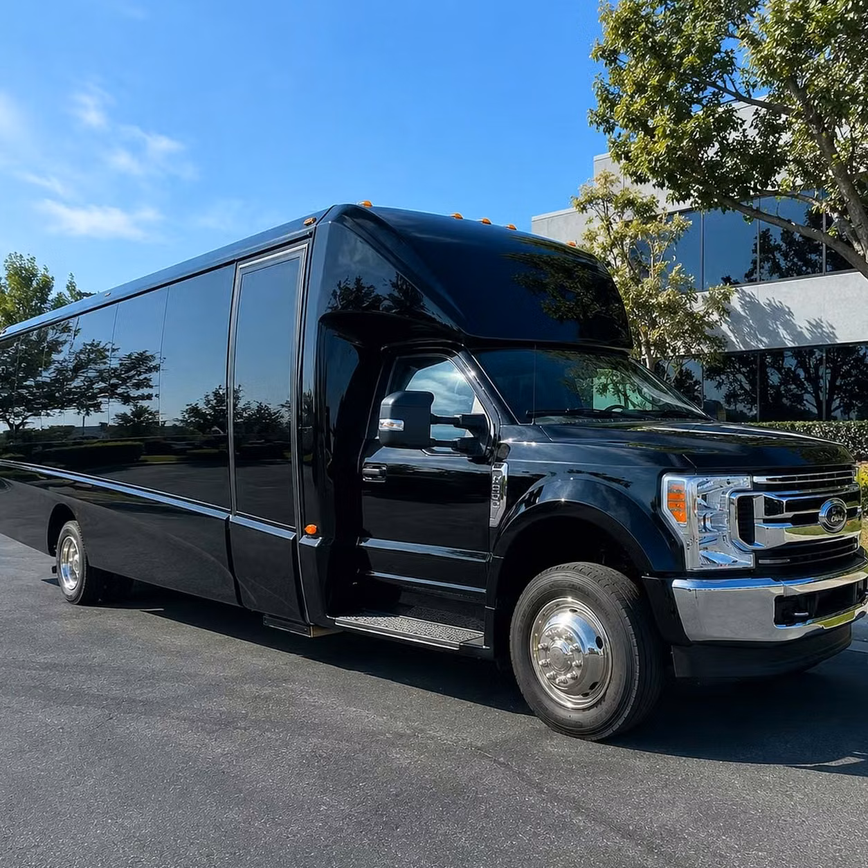 los altos hourly round trip and all night prom bus packages in los altos